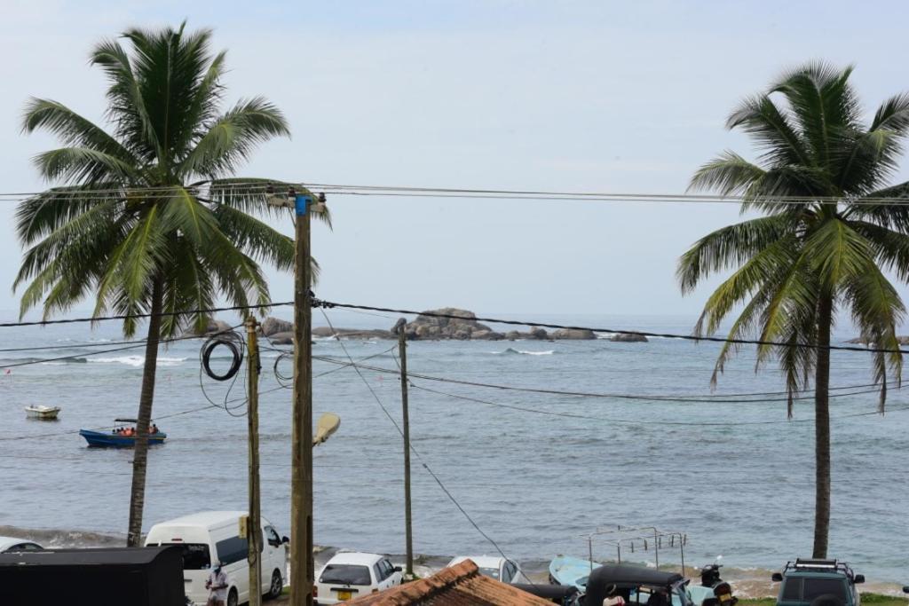 Hotel Turtle Bay Hikkaduwa Exterior foto